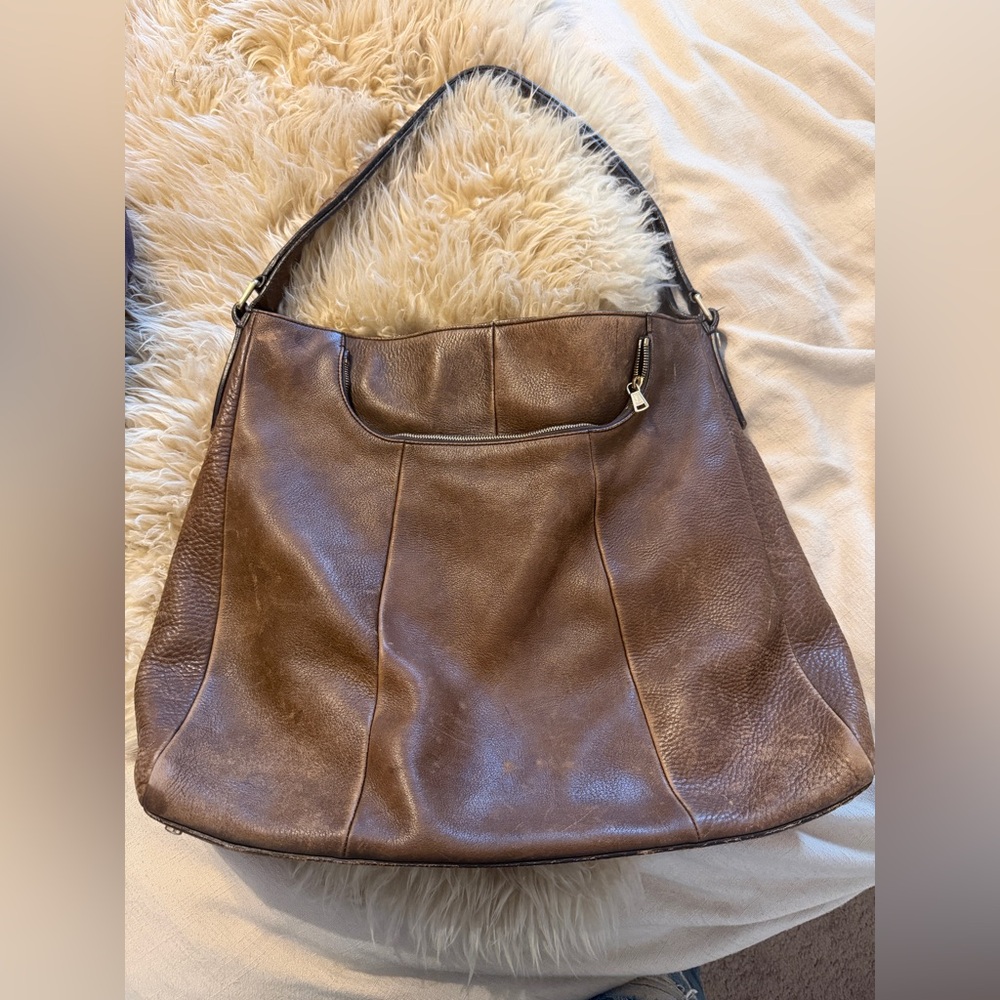 Yves saint Laurent extra large hobo bag - Picture 6 of 16